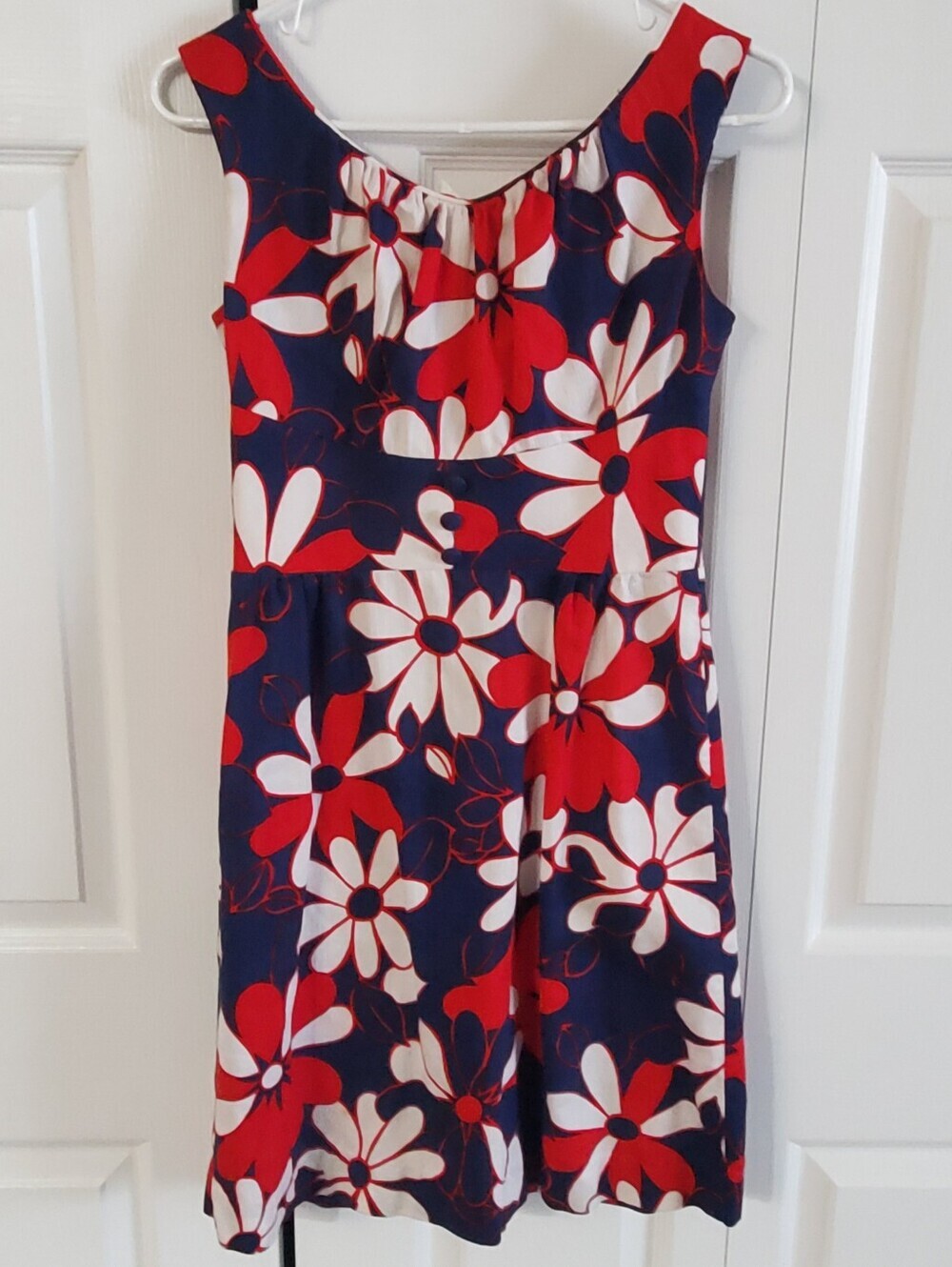VINTAGE SUN FASHIONS OF HAWAII.  HONOLULU. RED WHITE BLUE. MNII DRESS TROPICAL